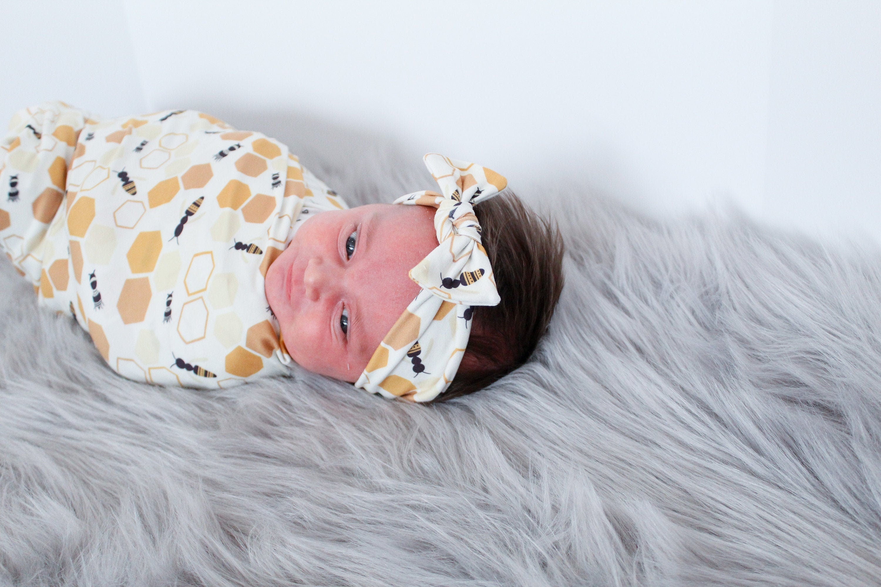 Bumble hot sale bee swaddle