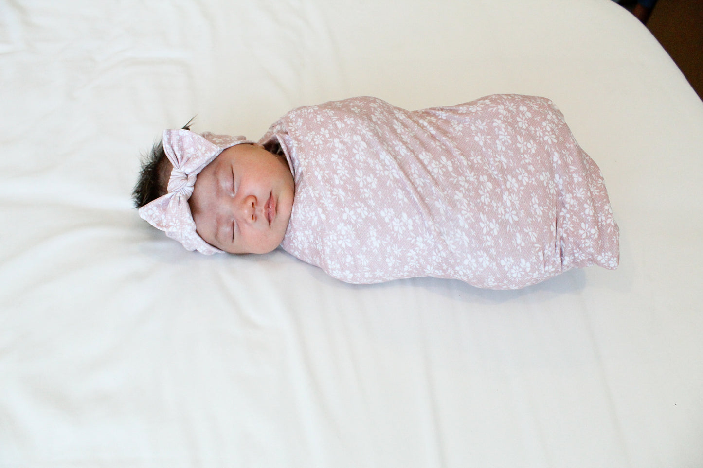 Lyla - Swaddle Blanket