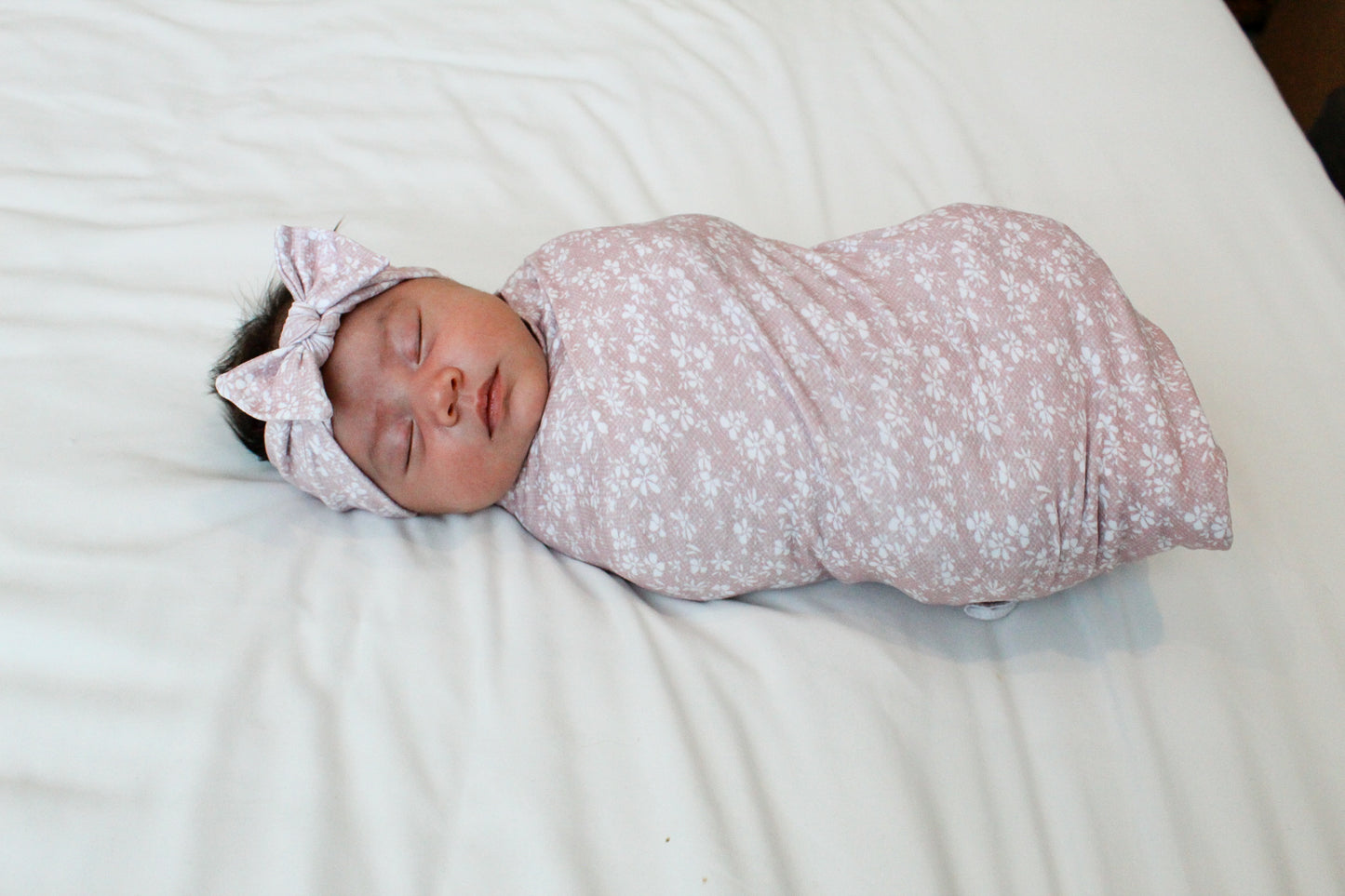 Lyla - Swaddle Blanket