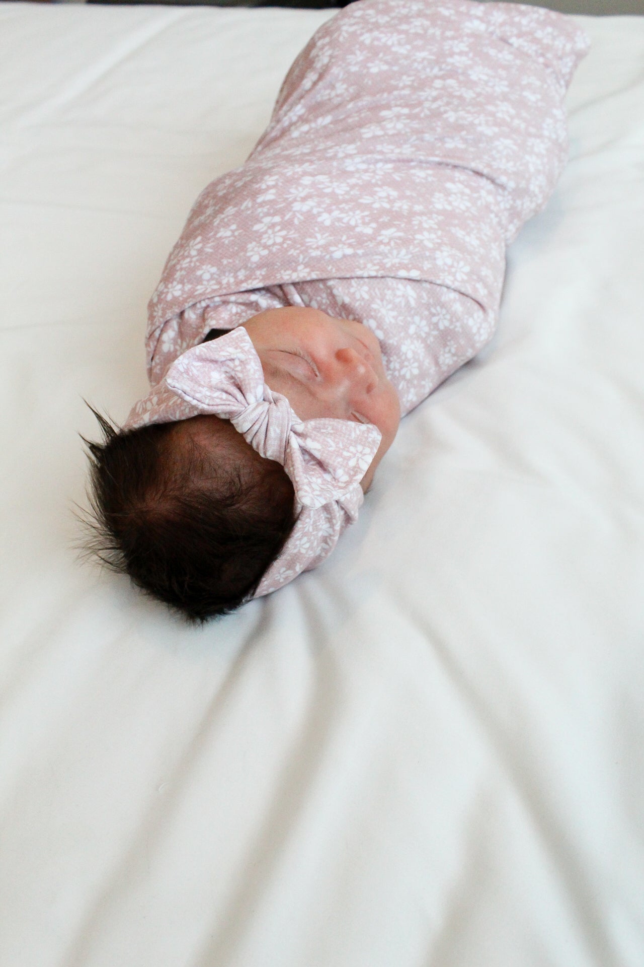 Lyla - Swaddle Blanket